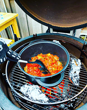 Chili con carne op de bbq