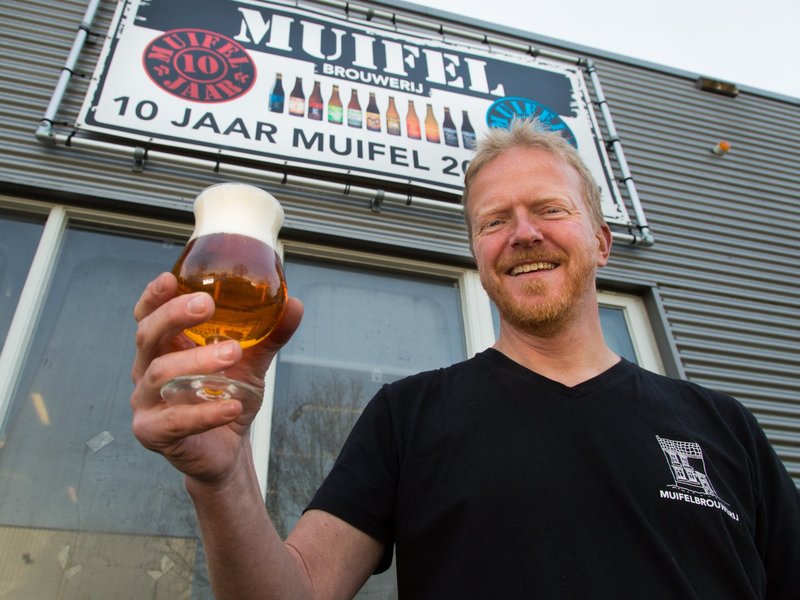 Muifelbrouwerij: Ambachtelijke bieren met passie gebrouwen. Ontdek de karakteristieke smaken en unieke bierstijlen van deze Brabantse brouwerij.