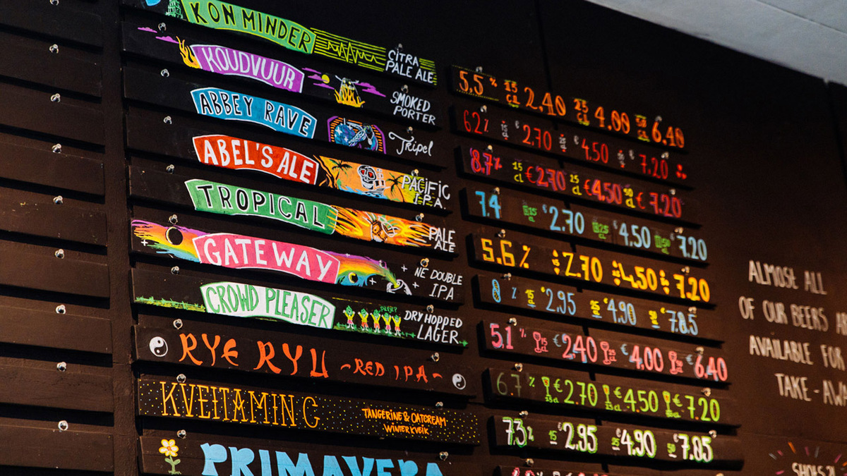 Die Biere von Baxbier vom Fass im Schankraum